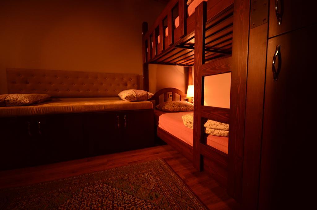 Station Hotel 34 اسطنبول الغرفة الصورة